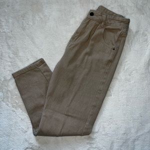 Women’s High waisted, straight leg jeans